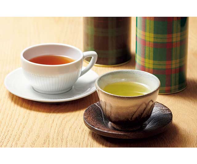 新商品!新型 三越伊勢丹 イセタン タータン 限定ギフト〈愛国製茶〉和紅茶 銘茶詰合せ 1箱 紙袋付 手土産ギフト 母の日  www.cartagenaconcierge.com.co